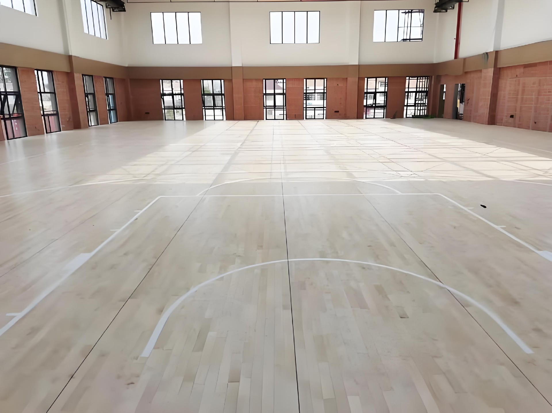 實(shí)木運動(dòng)地板 實(shí)木運動(dòng)地板